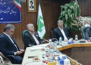معاون استاندار: تیم اقتصادی مازندران در دولت چهاردهم کار جهادی انجام می‌دهند