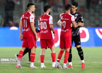 نتایج زنده هفته ششم لیگ برتر/ برد پرسپولیس در نیمه اول