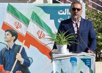 «پرسش مهر رئیس‌جمهور»، محور سوال فرماندار میاندورود از دانش‌آموزان