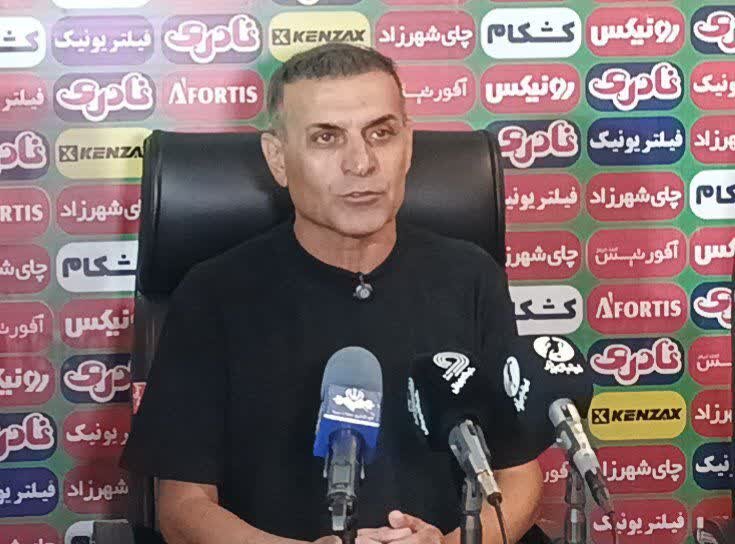 ویسی: ذوب‌آهن در دیدار برابر نساجی مظلوم واقع شد/ انتظار بیشتری از داوری داشتم