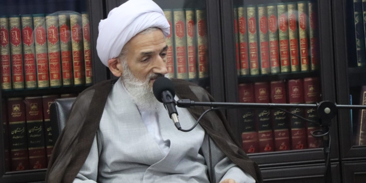 آیت الله لائینی:مسئولان برای پیشرفت و تبدیل دانشگاه علوم کشاورزی و منابع طبیعی ساری به دانشگاه جامع اقدام کنند