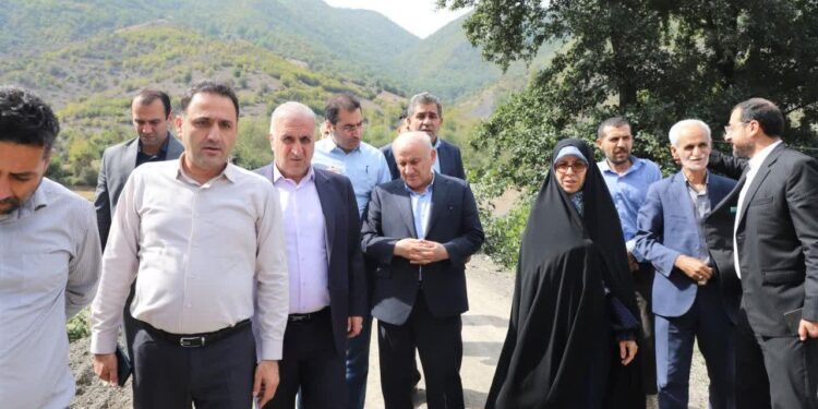 دستور استاندار مازندران برای تأمین آمبولانس و تجهیز درمانگاه‌های روستاهای بخش چهاردانگه