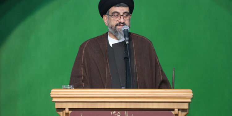 امام‌جمعه ساری: اگر نفت ایران صادر نشود هیچ کشتی نفتی از خلیج فارس عبور نمی‌کند