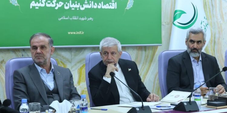 تأکید نماینده مجلس بر حمایت از شرکت‌های فناور در مازندران
