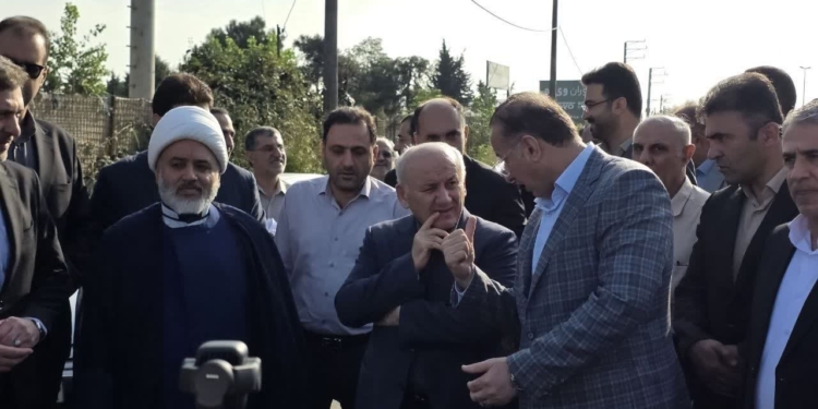 تاکید استاندار مازندران بر تسریع در تکمیل پروژه‌ها و رفع مشکلات منطقه