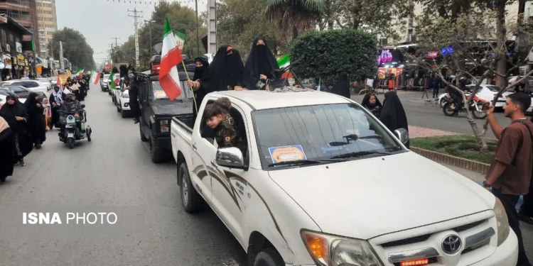 حضور بیش از ۳۰۰۰ بانوی آملی در رزمایش بزرگ «جان‌فدا»