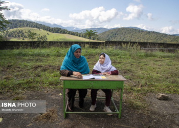 دبستان شهید سلیمانی روستای ازنی؛ مدرسه‌ای با یک دانش آموز
