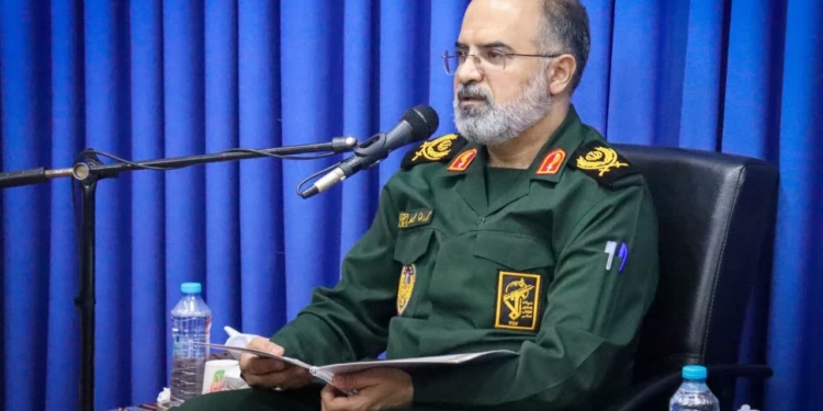 سردار موحد: کنگره شهدای مازندران باید به جریانی مردمی در تربیت نسل تبدیل شود