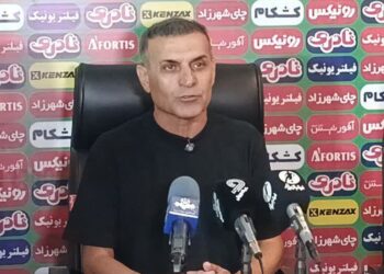 ویسی: ذوب‌آهن در دیدار برابر نساجی مظلوم واقع شد/ انتظار بیشتری از داوری داشتم