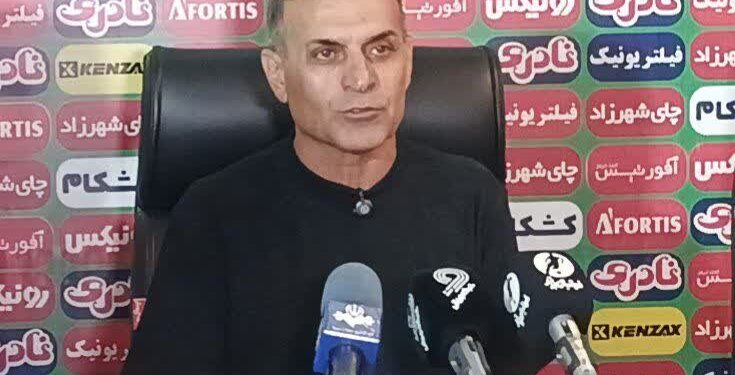 ویسی: ذوب‌آهن در دیدار برابر نساجی مظلوم واقع شد/ انتظار بیشتری از داوری داشتم