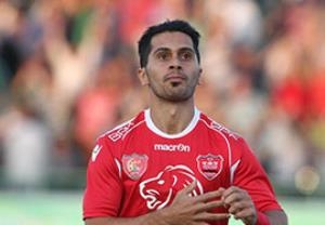 آیا بازیکن چهاردانگه ای پرسپولیس به تراکتورسازی می رود؟