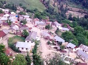 نمایی زیبا از روستای باباکلا دهستان گرماب