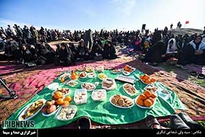 تصاویر سیدولی شجاعی لنگری از لحظه تحویل سال در یادمان شهدای هفت تپه