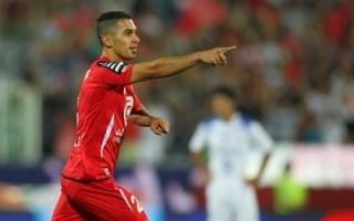 تیم پرسپولیس با گل مهاجم چهاردانگه ای دربی ۷۹ را برد